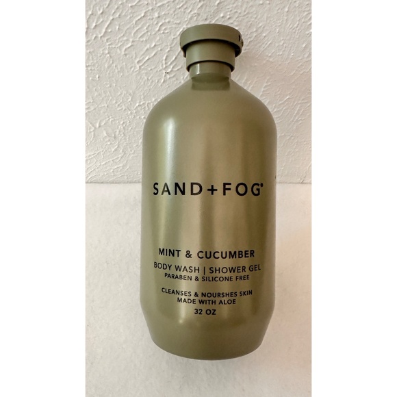 Sand + Fog Cucumber &  Mint  Body Wash/ Shower Gel Jumbo, NIB - Picture 1 of 3